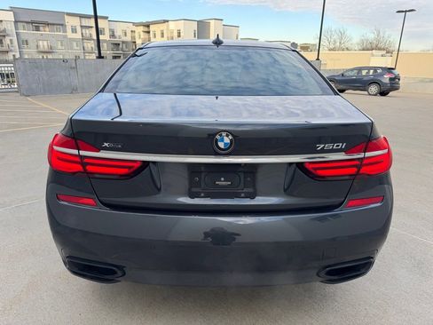 Used 2017 BMW 750i xDrive image 4