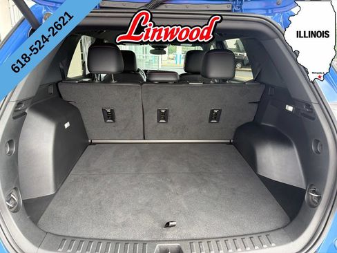 Used 2026 Chevrolet Equinox RS FWD image 12