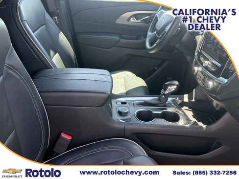 Used 2022 Chevrolet Traverse Premier w/ Redline Edition AWD/4WD image 8