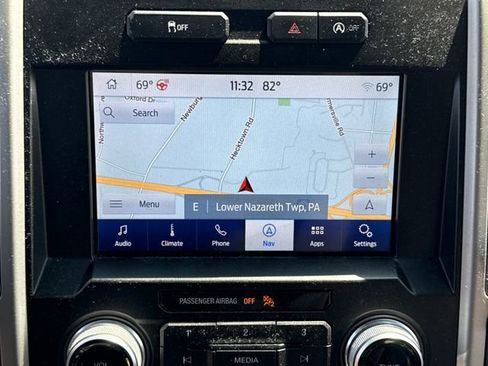 Used 2019 Ford F150 Lariat w/ Equipment Group 502A Luxury AWD/4WD image 31