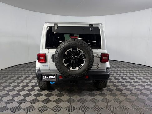 Used 2024 Jeep Wrangler Unlimited Rubicon 4xe image 6