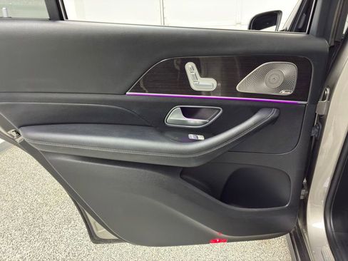 Used 2022 Mercedes-Benz GLS 450 4MATIC image 42