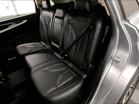 Used 2023 Lincoln Nautilus Reserve AWD/4WD image 24
