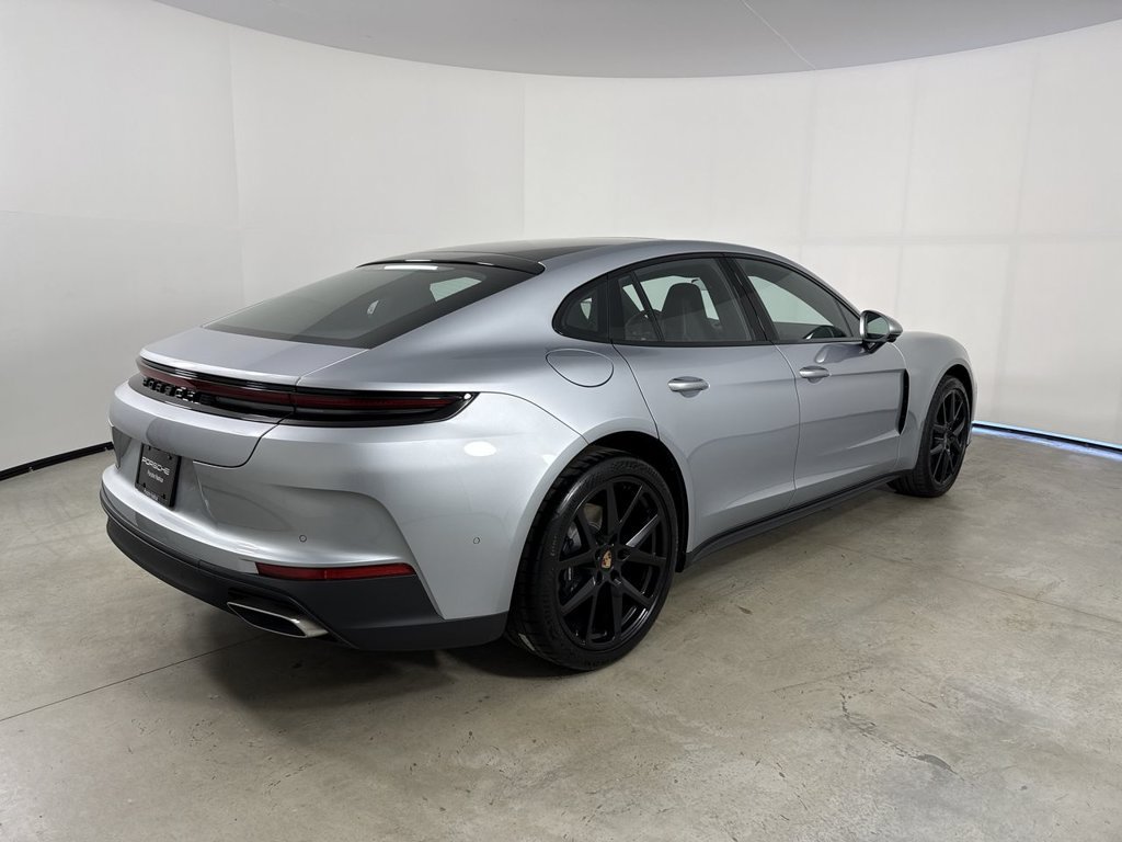 New 2026 Porsche Panamera 4 AWD/4WD image 7