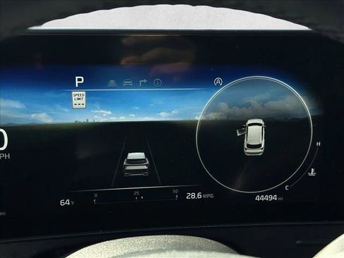 Used 2023 Kia Sportage SX image 11