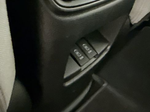 Used 2019 Honda CR-V EX image 24