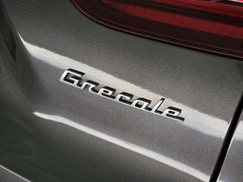Used 2023 Maserati Grecale Modena AWD/4WD image 40