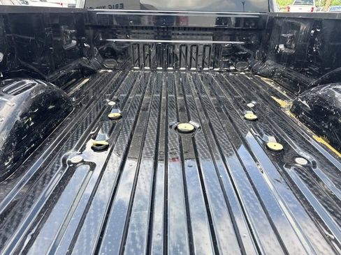 Used 2022 Ford F450 Lariat w/ FX4 Off-Road Package image 14