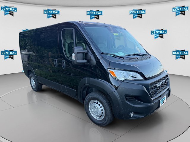 New 2026 RAM ProMaster 2500 w/ Convenience Group FWD image 7