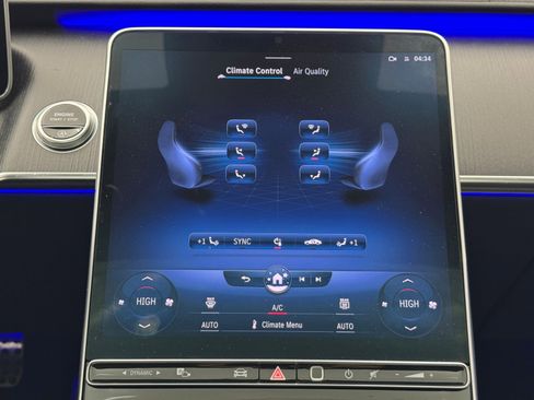 Used 2022 Mercedes-Benz S 500 4MATIC w/ AMG Line Package image 38