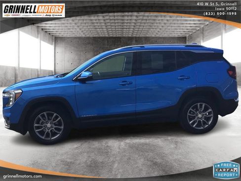 Used 2024 GMC Terrain SLT AWD/4WD image 8