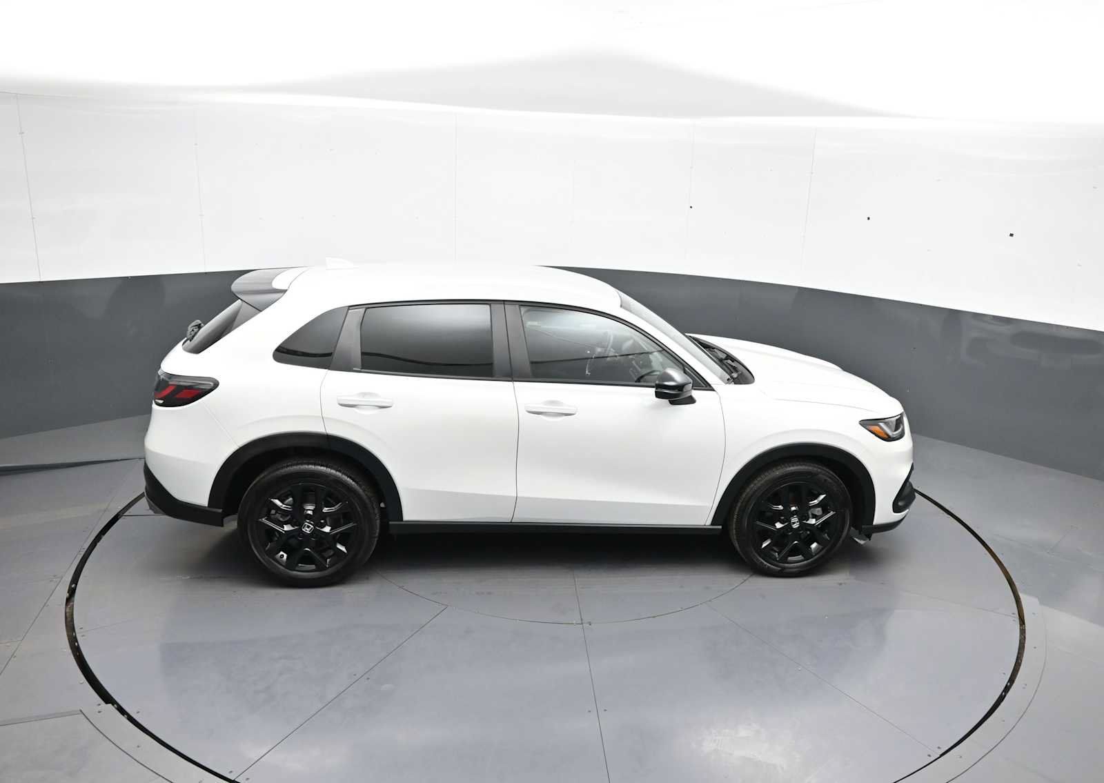 Certified 2024 Honda HR-V Sport image 35