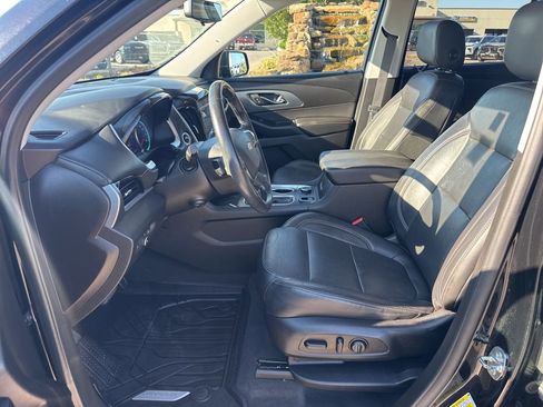 Used 2020 Chevrolet Traverse Premier w/ Redline Edition image 12