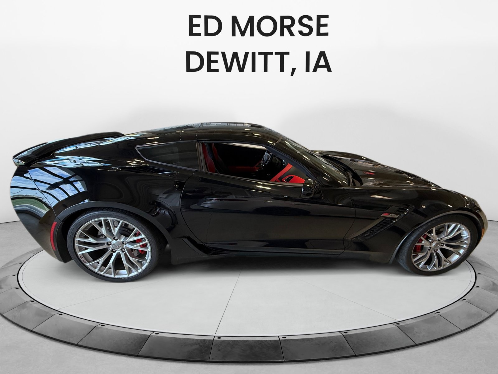 Used 2016 Chevrolet Corvette Z06 w/ 3LZ Preferred Equipment Group RWD image 6