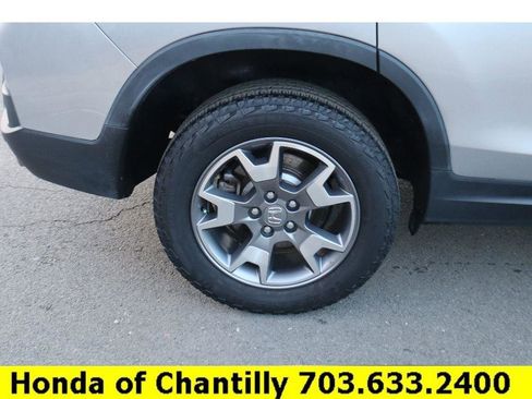 Used 2023 Honda Passport TrailSport image 32