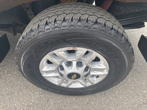 Used 2020 Chevrolet Silverado 2500 LT w/ Fleet Comfort Package image 31