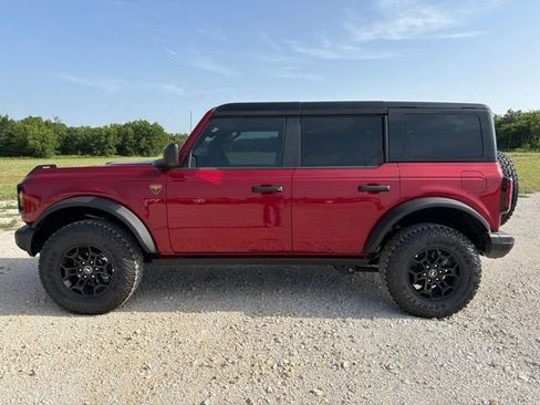 New 2026 Ford Bronco Badlands AWD/4WD image 8