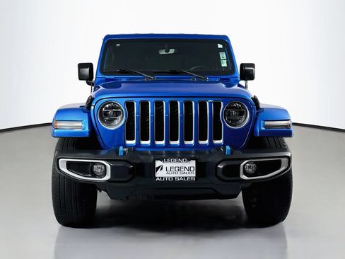 Used 2022 Jeep Wrangler Unlimited Sahara AWD/4WD image 2