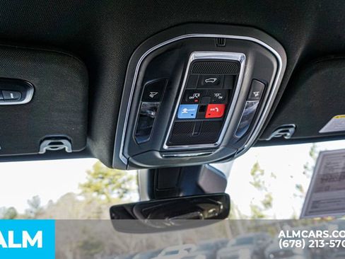 Used 2024 Jeep Wagoneer Series II w/ Flexible Seating Group image 36