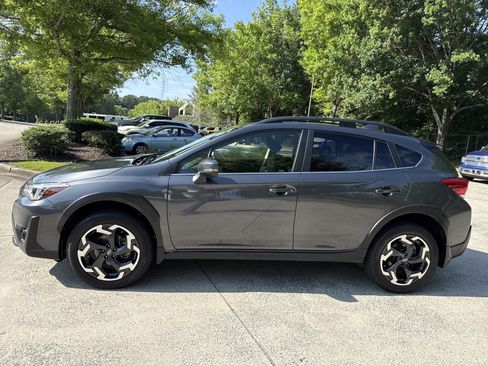 Used 2021 Subaru Crosstrek 2.5i Limited w/ Moonroof Package 2 AWD/4WD image 4