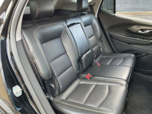 Used 2020 GMC Terrain SLT image 21