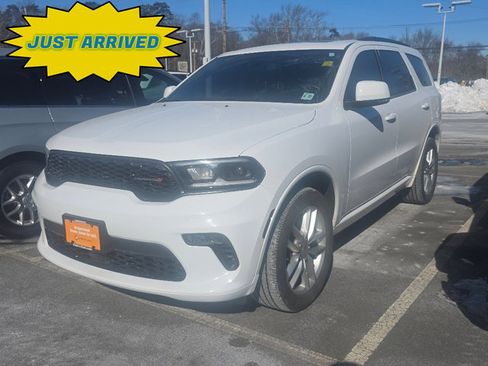 Certified 2022 Dodge Durango GT image 1
