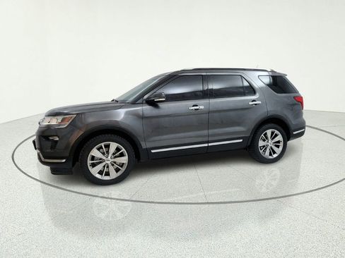Used 2019 Ford Explorer Limited w/ Class III Trailer Tow Package AWD/4WD image 3