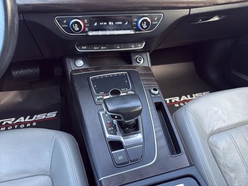 Used 2018 Audi Q5 Prestige w/ Prestige Package AWD/4WD image 24