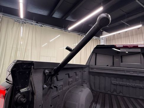 Used 2023 GMC Sierra 1500 Denali w/ Technology Package image 13