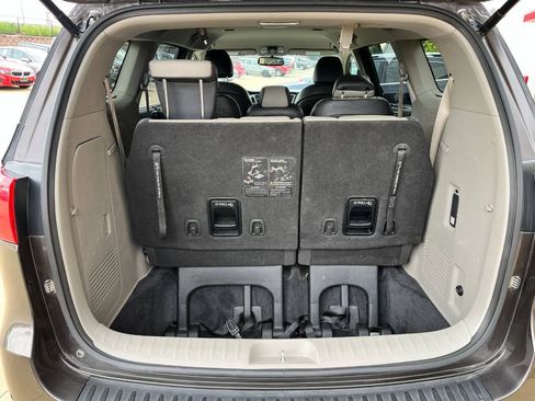 Used 2016 Kia Sedona EX FWD image 21