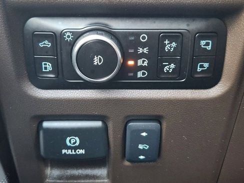 Used 2025 Ford F150 King Ranch w/ FX4 Off-Road Package image 20