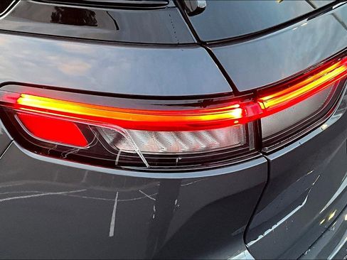 New 2025 Jeep Grand Cherokee Altitude image 23