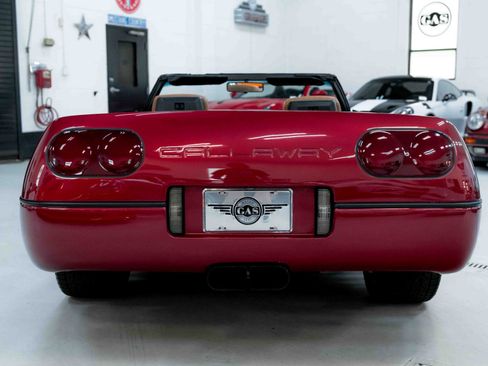 Used 1989 Chevrolet Corvette Convertible image 7