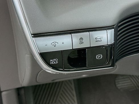 Used 2024 Hyundai Ioniq 5 Limited RWD image 17
