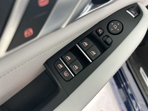 New 2026 BMW X7 xDrive40i w/ M Sport Package image 15