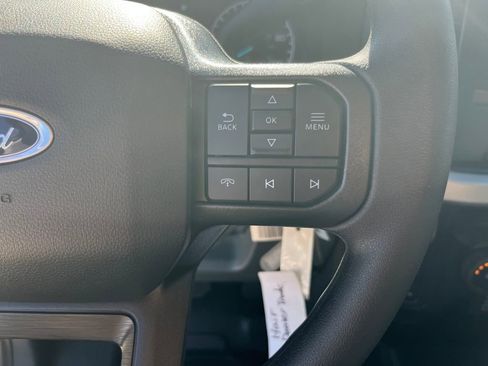 New 2026 Ford F250 XL w/ XL Chrome Package image 20