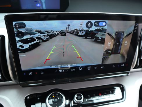 New 2026 Ford Expedition Active AWD/4WD image 8