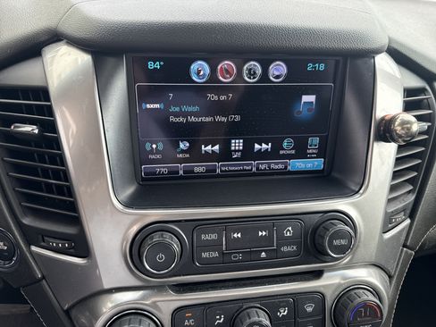 Used 2018 Chevrolet Tahoe LT w/ LT Signature Package AWD/4WD image 25