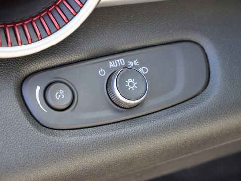 Used 2024 Chevrolet Trax RS w/ Driver Confidence Package image 21