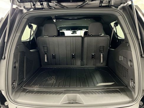 New 2026 Chevrolet Suburban LS AWD/4WD image 25