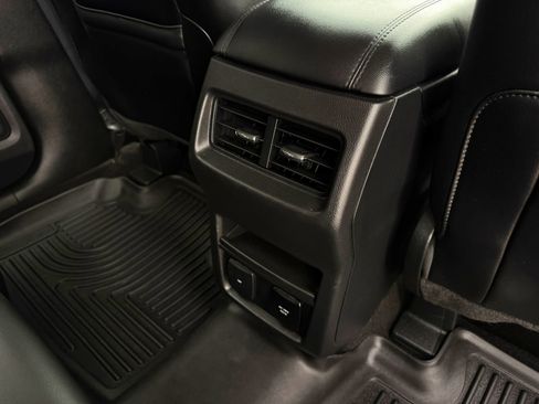 Used 2020 Ford Edge SEL w/ Convenience Package FWD image 31