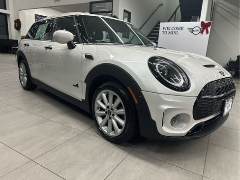 Certified 2023 MINI Cooper Clubman S image 3