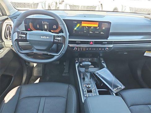 New 2026 Kia Sorento S image 7