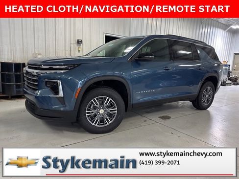 New 2026 Chevrolet Traverse LT image 1