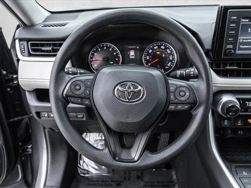 Used 2019 Toyota RAV4 XLE image 13