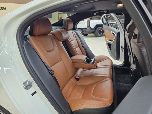 Used 2015 Volvo S60 T6 Platinum image 21