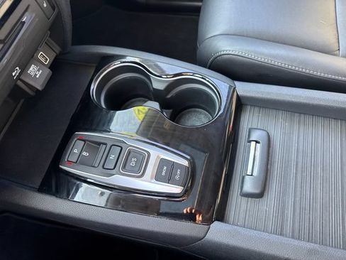 Used 2022 Honda Pilot Touring image 21