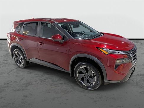 Used 2026 Nissan Rogue SV w/ Cold Weather Package image 5