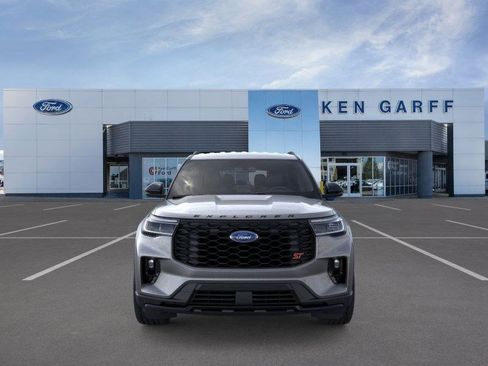 New 2025 Ford Explorer ST image 9