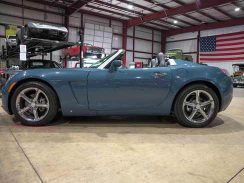 Used 2007 Saturn Sky w/ Premium Trim Pkg RWD image 4